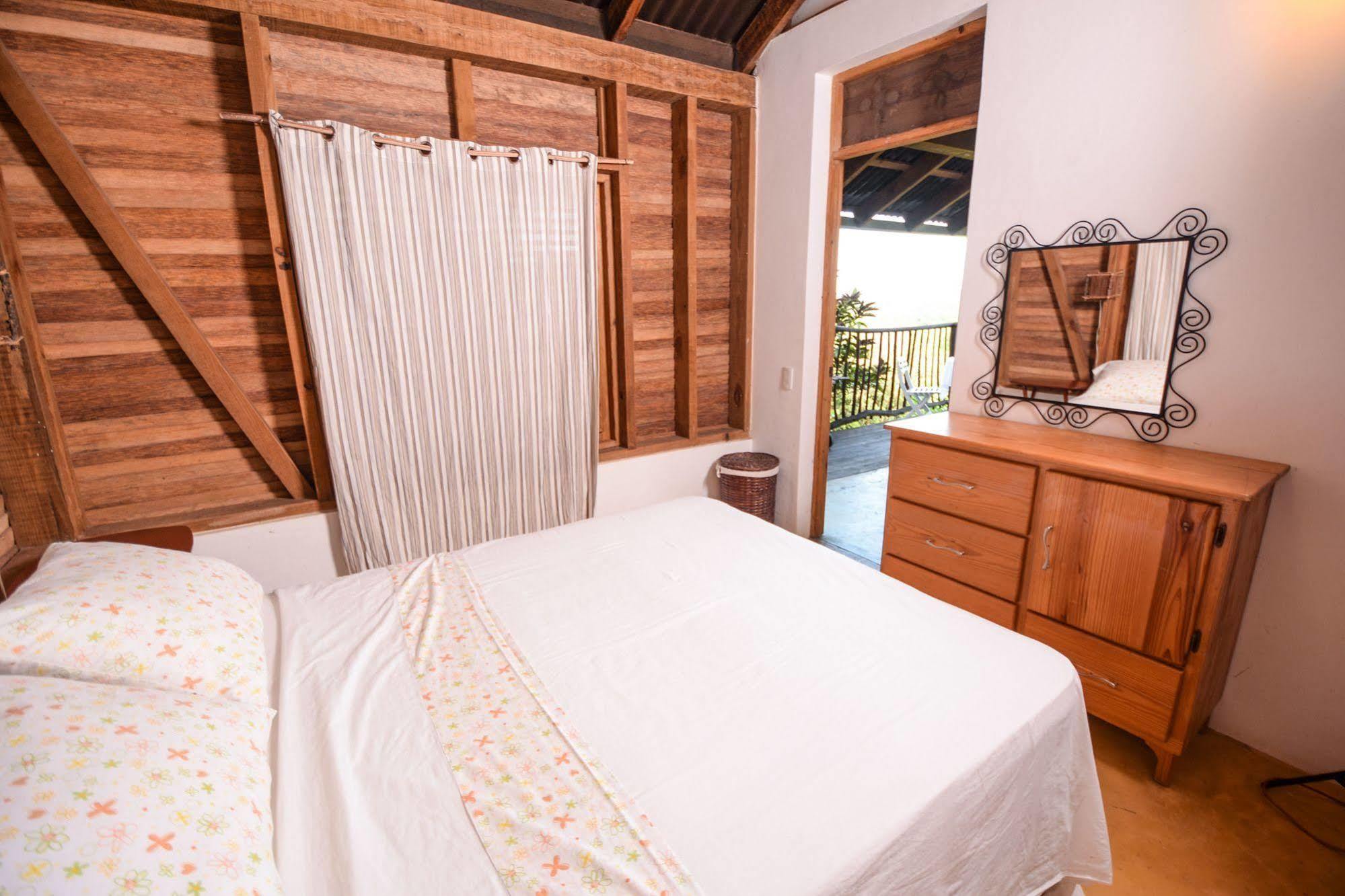 Clave Verde Ecolodge ลาสแตร์เรนาส ภายนอก รูปภาพ